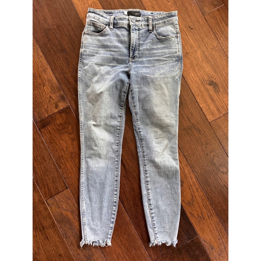 Kut from the Kloth Connie Fab Ab Ankle Skinny Jeans Light Wash Frayed Hem Size 6